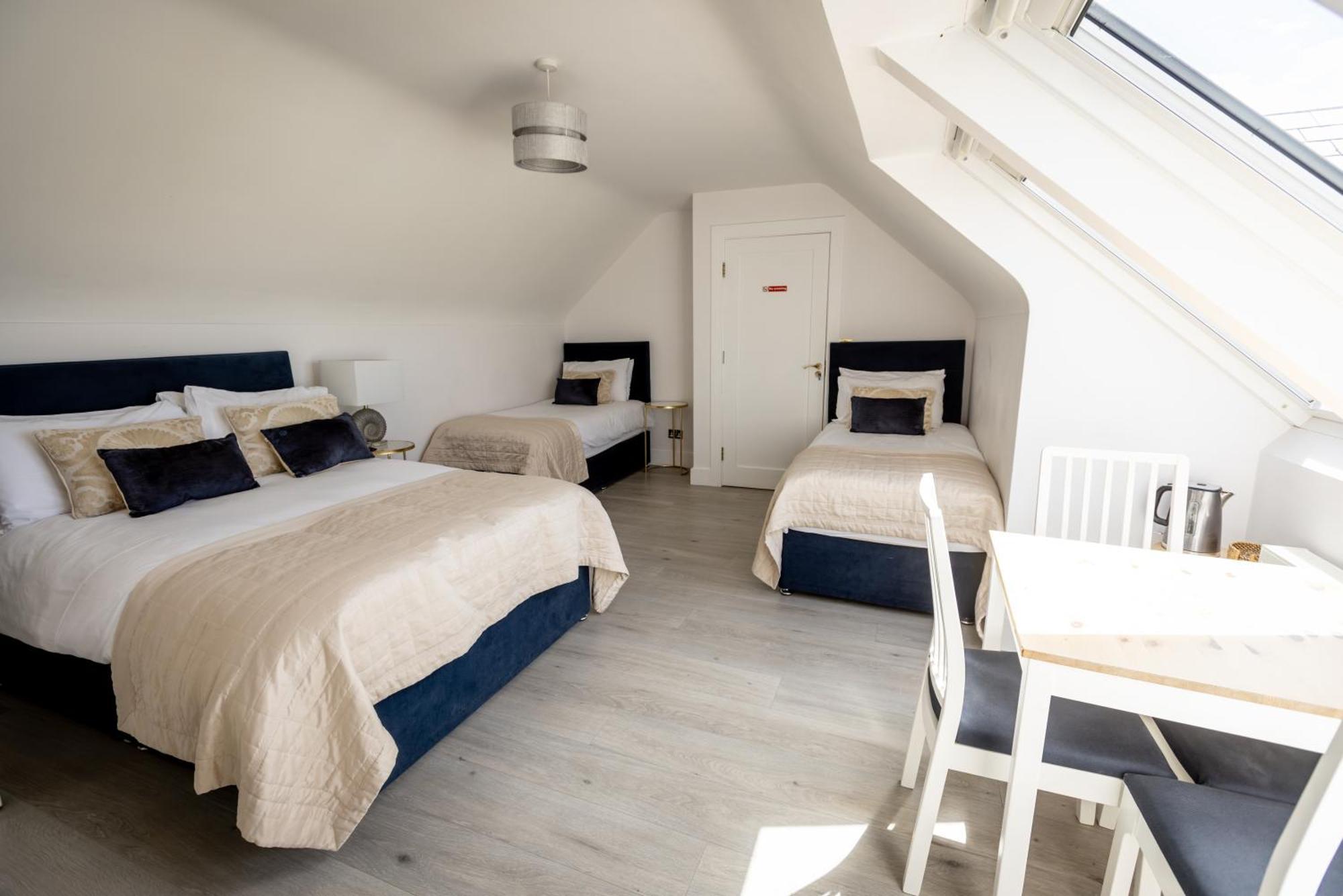 Coastal View House Hotel Дулин Екстериор снимка
